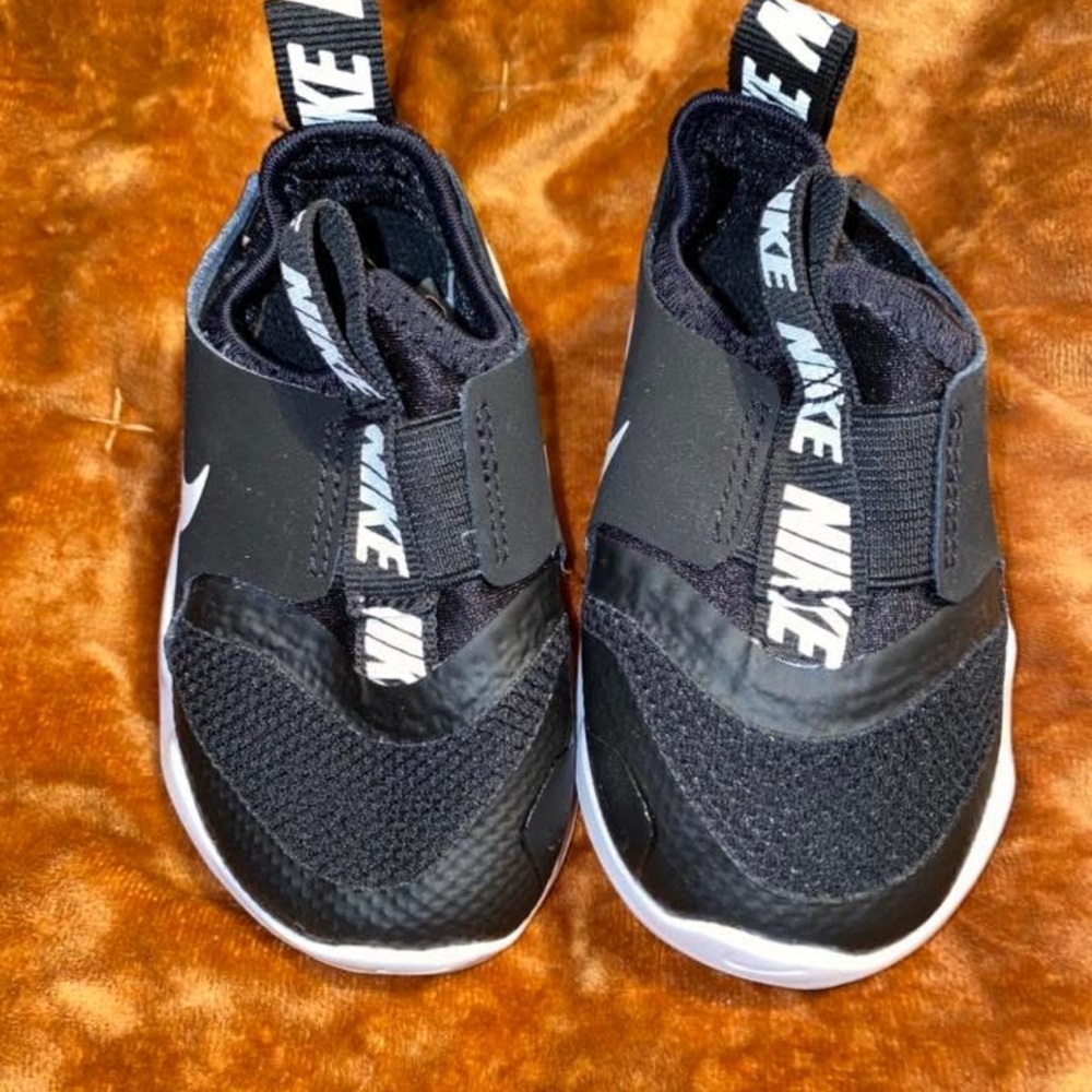 Nike Kids Black and White Sneakers